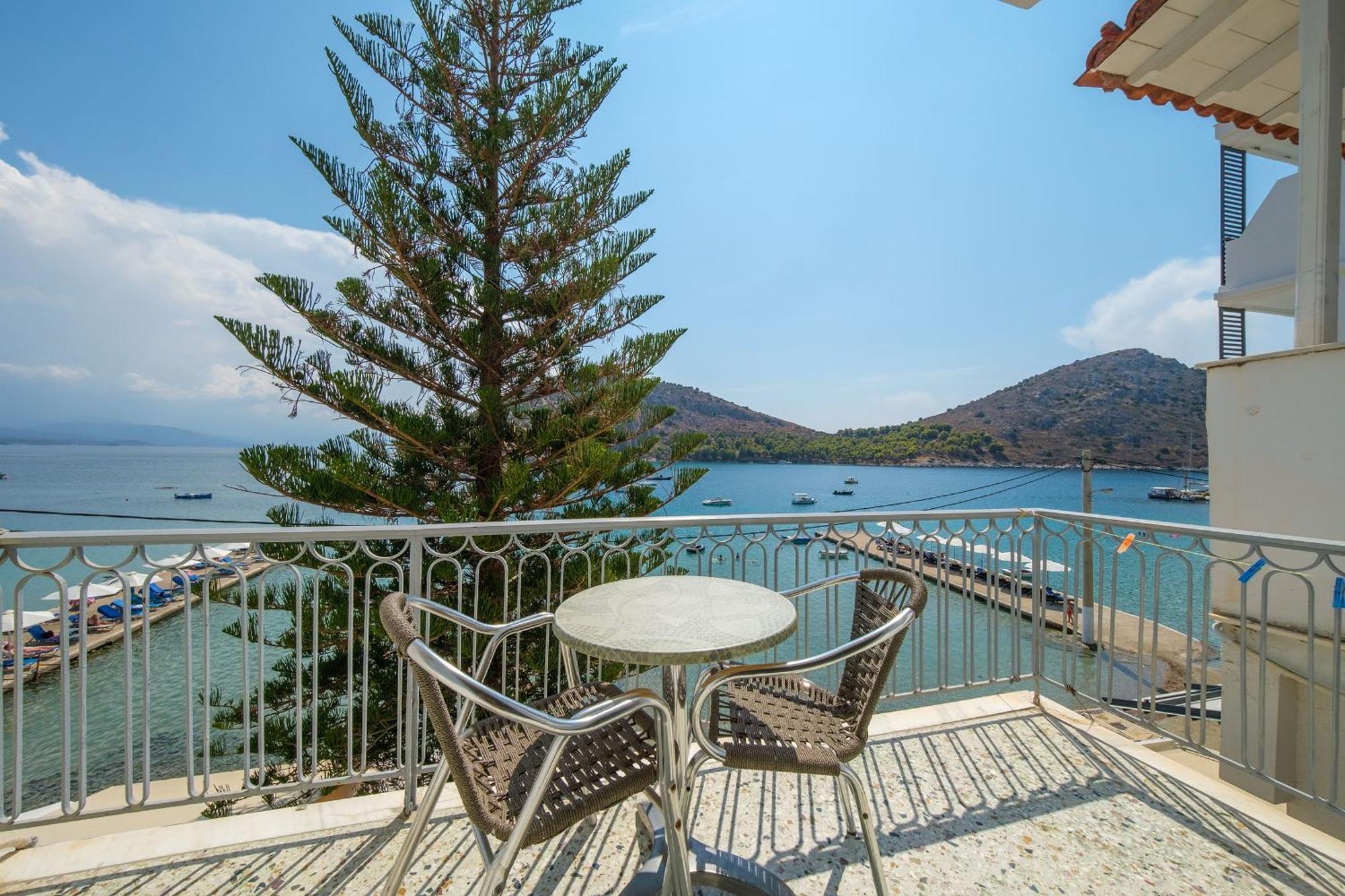 Golden Moon Hotel Tolo Ngoại thất bức ảnh